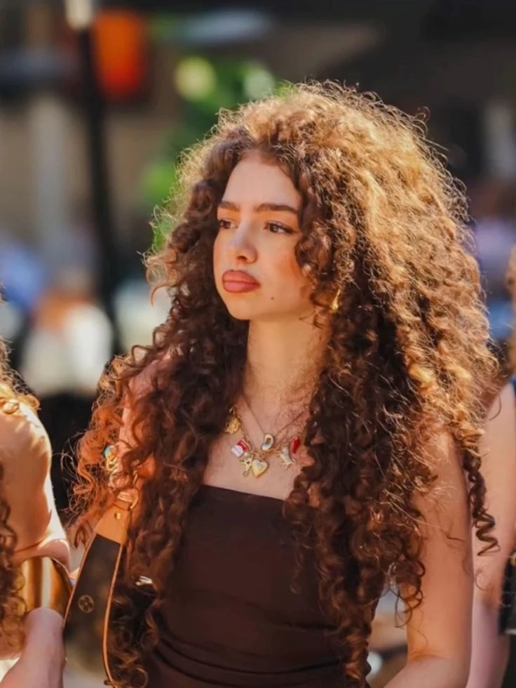 Who Is Demitra Kalogeras? Life, Fame, and Online Rise