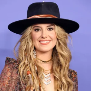 Lainey Wilson Yellowstone